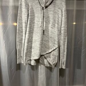 Elegant Heather Gray Turtleneck Sweater